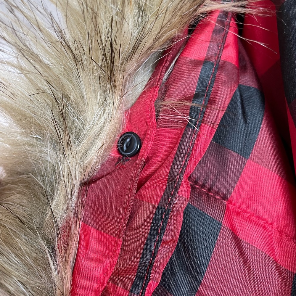 Buffalo Check Puffer Vest Fur Hoodie - Picture 5 of 6